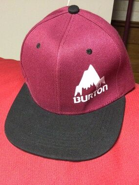 Burton SnapBack ballcap